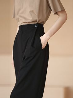 High-waisted wide pants for beautiful ladies. This item is sewn to create a beautiful silhouette. The wide leg design is relatively roomy, making it easy to match with casual outfits. 
 
 
 
 
 
 
 
 
 
 
 
 
 
 
 
 Size 
 
 
 S size 
 
 Total length: 100.5cm 
 Waist: 66cm 
 Hip: 106cm 
 
 M size 
 
 Total length: 102cm 
 Waist: 70cm 
 Hip: 110cm 
 
 L size 
 
 Total length: 103cm 
 Waist: 74cm 
 Hip: 114cm 
 
 XL size 
 
 Total length: 104cm 
 Waist: 78cm 
 Hip: 118cm 
 
 
 
 Material 
 
 Polye Elegant Baggy Wide Leg Pants, Chic Baggy Wide-leg Dress Pants, Elegant Baggy Wide Leg Dress Pants, Chic Baggy Wide Leg Dress Pants, Chic Wide Leg Baggy Dress Pants, Chic Baggy Straight Wide Leg Pants, Chic Baggy High-waisted Wide Leg Pants, Elegant Baggy Wide-leg Dress Pants, Chic Baggy Wide Leg Pants