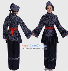 Traditional Chinese Female Farmer Costume and Headpiece for Women Ancient traditional to modern Chinese fashion and styles Modern Chinese Fashion, Farmer Costume, Farmer Outfit, Chinese Female, Asian Clothing, Female Farmer, Chinese Fashion