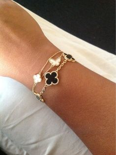 Cleef Bracelet, A Bracelet, Jewelry Inspo, Mode Inspiration