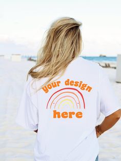 Casual White T-shirt For Vacation, Customizable Cotton T-shirt For Vacation, White Short Sleeve Top For Vacation, Beach T-shirt With Sublimation Print, White T-shirt With Letter Print For Vacation, White Screen Print Top For Vacation, White Sublimation Crew Neck T-shirt For Summer, White Screen Print Tops For Vacation, White Crew Neck Sublimation T-shirt For Summer