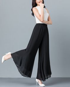 * A bell shape pants with high-quality chiffon fabric. * Elastic waist and A-line shape, make you look more taller and thinner. *Material: 100% chiffon *Let us know your regular size and overall height in your country. *The waist size and length can be customized. *Size: True to US size, can provide US 0 to US 20 , you can tell us your usual size and height when ordering. * Shipping: Free shipping Processing time: 5-7 working days Delivery time: 7-20 working days Customize Pants, Floral Chiffon Skirt, Long Wool Skirt, Chiffon Pants, Elastic Waist Skirt, Winter Skirt, Flared Pants, Pants Wide Leg, Chiffon Skirt