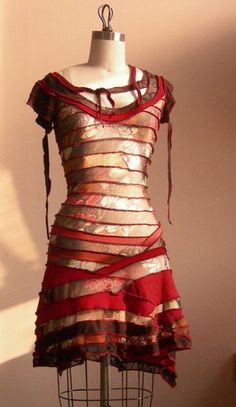 Ribbon Dress, Mia 3, Creation Couture, Fabric Strips, Fantasy Fashion, Mode Inspiration, Upcycle Clothes, Coco Chanel, Costume Design