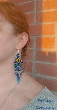 These handmade author's earrings are made of high-quality Czech beads and strong synthetic thread.In these unique earrings I use my author's scheme Vitrage (Stained glass, caramel) . Color: black, multicolor (14 color). I will make these earrings for you in your color. I beg you not to copy my authoring 100% hand made with love! Measurements: Length with hook - near 12 cm( 4,72 inch ),Width -3 cm (1.18 inch) Materials: Silver plated ear hooks Czech glass beads Tytan Thread Red Chandelier, Earrings Chandelier, Abstract Floral Print, Caramel Color, Seed Bead Earrings, Czech Beads, Fringe Earrings, Bead Earrings, Blue Earrings