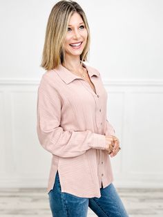 Upgrade your wardrobe with our Striped Linen Oversized Long Sleeve Button Down Top! Made with high-quality linen, this top offers comfort and style. The oversized fit and long sleeves add a touch of casual elegance, perfect for any occasion. (Don't miss out on this versatile top! Grab yours today!) Fabric content: 75% Polyester, 25% Linen Everyday Long Sleeve Linen Tops, Chic Long Sleeve Blouse For Everyday, Casual Long Sleeve Top With Buttons For Spring, Versatile Long Sleeve Linen Top, Oversized Long Sleeve Spring Top, Long Sleeve Linen Blouse With Button Closure, Chic Long Sleeve Top For Spring Everyday Wear, Versatile Long Sleeve Everyday Blouse, Effortless Long Sleeve Linen Top