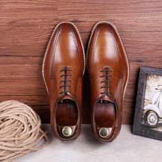 Upper Material: Genuine Leather Upper Leather Type: Cow Leather Outsole Material: Rubber Lining- Leather Type: Cow Leather Oxford Shoes Brown, Men's Wedding Shoes, Oxfords Shoes, Leather Wedding, Leather Oxford Shoes, Men Loafers, Mens Fashion Shoes, Trendy Shoes, Formal Shoes