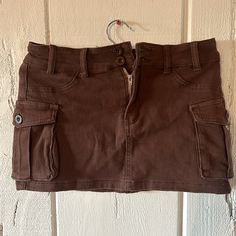 Nwot Never Worn Brown Jean Short Skirt Size 6 Fitted Brown Skort With Pockets, Brown Mini Skort With Pockets, High Waist Brown Skort With Pockets, Brown Cotton Mini Skirt With Pockets, Casual Brown Skort With Pockets, Brown Mini Skirt With Pockets, Trendy Brown Skort With Pockets, Brown Jean Skirt, Skirts Shein