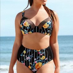 Brand New With Tags, Cupshe Floral Bikini Top. I Would Say This Runs Small, Probably Around A Large, So It Is Listed Under L. Please See Cupshe Size Guide. First Photo Is From The Cupshe Website. Open To Offers! Black Swimwear With Built-in Bra For Spring, Black Lined Summer Tankini, Black Tankini With Padded Underwire Cups, Black Tankini For Spring Beach Party, Underwire Black Swimwear For The Beach, Black Underwire Tankini With Padded Cups, Summer Swimwear Briefs, Bra Friendly, Summer Swimwear Briefs Bra Friendly, Summer Swimwear Briefs Bra-friendly