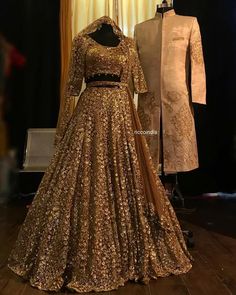 Copper Gold Lehenga, Baju Kahwin, Heavy Lehenga, Gold Lehenga, Lehenga Bridal, Wedding Lehenga Designs, Bridal Lehenga Collection, Couple Set, Couple Dress