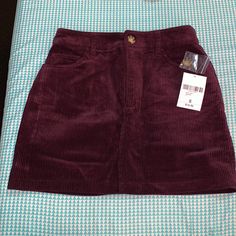 Brand New, Never Worn Casual Burgundy Mini Skirt For Spring, Casual Burgundy Mini Skirt, Casual Burgundy Lined Skirt, Forever 21 Red Mini Skirt, Forever 21 Casual Red Mini Skirt, Casual Red Mini Skirt By Forever 21, Casual Red Skirt From Forever 21, Casual Red Skirt By Forever 21, Casual Burgundy Skirt For Fall