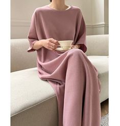 Oversized maxi sweater dress for women ▶ Color ◀ Pink Beige Black ▶ Size ◀ One size(Free) ▶ Fabric ◀ Rayon / Nylon ▶Size Spec(As flat measured not as Circular.)◀ Total Length : 119cm Chest : 75cm(Around 150cm as circular) -------------------------------------------- ▶ SHIPPING Information ◀ Delivery usually takes 10~15 business days. (Korea Post EMS) Even it is express shipping, recently it is not easy to get air space flexibly. Please, kindly wait a bit and be patient for us. *Delivery cost dif Long Solid Color Sweater Dress For Winter, Casual Long Knitted Sweater Dress, Casual Loose Fit Maxi Dress For Fall, Casual Oversized Maxi Dress For Fall, Oversized Solid Color Dresses For Winter, Long Casual Knit Sweater Dress, Casual Knitted Sweater Dress For Loungewear, Casual Long Knit Sweater Dress, Casual Pink Midi Sweater Dress