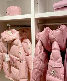 Clothe Board, Ren Core, Jackets Aesthetic, Aesthetic Jacket, Pink Lifestyle, Pink Life, Moncler Jacket, Cozy Season, Summer Inspo