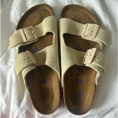 Original Birkenstock Suede-Lined Natural Cork Footbed That Molds And Shapes To Your Foot, Featuring Pronounced Arch Support, Deep Heel Cup, And Roomy Toe Box. Never Worn, Does Not Come With Box :/ Size Womens 8 Men 6 Beige Footbed Sandals With Buckle Closure And Round Toe, Casual Beige Footbed Sandals With Buckle Closure, Comfortable Beige Footbed Sandals With Textured Footbed, Casual Beige Footbed Sandals With Textured Footbed, Comfortable Beige Flat Footbed Sandals, Beige Casual Flat Footbed Sandals, Beige Suede Footbed Sandals With Cushioned Footbed, Beige Suede Cushioned Footbed Sandals, Beige Buckle Closure Slip-on Footbed Sandals