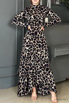 Lasaky - Chic Leopard-print Half Turtleneck Dress with Vintage Selvedge Detail Broad City, Fall Winter Dresses, Dress Sleeve Styles, Creative Stuff, Vestidos Vintage, Dress Store, Hip Dress, Leopard Print Dress, Turtle Neck Dress