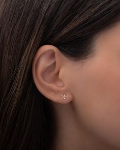 Chic and dainty 14k gold tiny diamond flower stud earrings. Chic and timeless, these are a must have! Sold as a Pair Size: Approx. 3mm Diamond Carat Weight: Approx. 0.01 ctw Standard Production: 2-7 business days Rush Order Production: 1-3 business days Shipping: Select shipping method at checkout.2-Day Shipping and Overnight shipping available by request at checkout Shipped from our L.A. Studio. Mini Studs, Flower Stud Earrings, Dorm Essentials, Tiny Diamond, Flower Stud, Diamond Carat, Diamond Flower, Flower Earrings Studs, Flower Studs