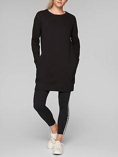 Find ideas๏ฟฝand inspiration for ATHLETA WOMEN'S BLACK LONG SLEEVE LOLO DRESS Sz S, Womens Dresses Black Capsule Wardrobe, Hoodie Dress Outfit, Oversized Hoodie Dress, Womens Winter Dresses, Dress H&m, Sweatshirt Dress, Modest Dresses, Hoodie Dress, Black Media