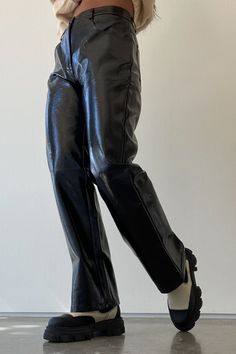 l Patent Faux Leather Pants  l 55% PU, 45% Viscose    * MODEL IS 5'3″ AND IS WEARING A SMALL. Womens Trousers, Womens Pants, Faux Leather Pants, Staple Pieces, Trousers Women, Quality Clothing, Black Pants, Everyday Essentials Products, Favorite Outfit