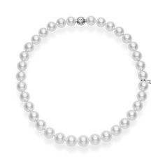 Crafted from luxurious 18k white gold, this stunning Cultured Pearl Necklace is adorned with pristine white pearls, making it a must-have in your Everyday Essentials collection. Mikimoto Jewelry, South Sea Pearl Necklace, Pearl Strands Necklace, Expensive Jewelry Luxury, Travel Jewelry Box, Chic Necklace, Cultured Pearl Necklace, Sea Pearl, Expensive Jewelry