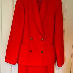 Exquisite Agnona Wool Suit, Made In Italy, Excellent Condition. Skirt Is A Lighter Weight Wool, Fully Lined. Jacket Is Double Faced Wool, And Unlined. The Suit Is Exquisite. Agnona Fabrics Are The Finest! Wool Suit, Blazer Suit, Suit Jacket, In Italy, Jackets & Coats, Jackets For Women, Size 6, Italy, Wool