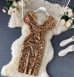 Glitter Dress Short, Slim Bodycon Dress, Women Summer Fashion, Classy Gowns, Banquet Party, Wrap Dresses, Trendy Dress Outfits, Club Party Dresses, Glitter Dress