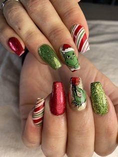 Cute Christmas Nails, Christmas Nails Easy, Christmas Gel Nails, Christmas Nail Art Designs, Christmas Nails Acrylic, Nagel Inspo, Xmas Nails, Christmas Nail Designs, Nailed It