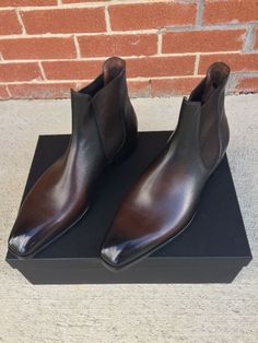 Handmade Classic Men Fashion Chelsea Boot on Storenvy Bond Style, Mens Fashion Suits Casual, James Bond Style, Quality Leather Boots, Suits Casual, Mens Fashion Illustration, Botas Chelsea, Custom Design Shoes, Handmade Leather Shoes