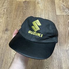 Vintage 90s Suzuki Leather Moto Cap Hat Streetwear Youtube Logo, Leather Moto, Men's Accessories, Hats Vintage, Vintage Accessories, Accessories Shop, Vintage Men, Vintage 90s