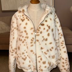 Fuzzy White And Light Brown Animal Print Zip Up Jacket Cute White Outerwear For Fall, Cute Cream Winter Outerwear, Trendy White Outerwear With Faux Fur Lining, Zip Up Jacket, Nine West, Light Brown, Animal Print, Zip Ups, Color White