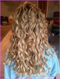 Loose Spiral Perm, Long Curly Blonde Hair, Mousy Brown Hair, Loose Perm, Perm Curls, Body Wave Perm, Wavy Perm, Blond Hairstyles