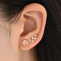 Cubic Zirconia Flower Ear Climbers Stud Earrings Rose Gold Bundle 2 Or More And Save 30% Send Me A Message If You Want To Bundle More Products. :) Ear Pins Earrings, Turquoise Heart Earrings, Gold Rhinestone Earrings, Gold Ear Climbers, Flower Ear, Gold Earrings For Women, Flower Earring, Earrings Rose Gold, Ear Climbers