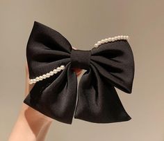 #bow #pearls #fashion #Designer Layered Short Bob, Hair Accessories Diy Headband, Black Hair Bow, Hair Bows Diy Ribbon, Pearl Hairpin, Embroidered Hair Bows, Headband Diy, Diy Hair Scrunchies, Black Hair Bows