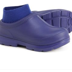 Ugg Tasman Slipper Boots Purple / Blue Brand New In Box Women's Size 7 Ugg Tasman Rainboot, Uggs Classic Mini, Ugg Slippers Purple, Navy Blue Ugg Boots, Ugg Boots Purple, Ugg Neumel Boots, Ugg Coquette Slippers, Waterproof Slippers, Blue Slip-on Slippers With Rubber Sole