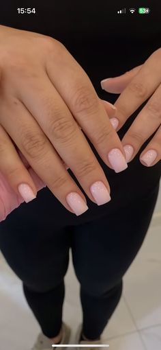 Solid Nail Designs Simple, Sport Cut Nails, Light Pink Gel Nails Short, Short Natural Pink Nails, Light Pink Short Acrylic Nails, One Colour Acrylic Nails, Straight Square Nails, Natural Length Nails, Mail Ideas Short