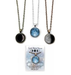 This Custom Birth Moon® necklace is personalized for you or your loved one! Tell us a date that is special to you (birthday, anniversary, adoption, memorial, etc) and we'll create a moon phase charm from that night. IMPORTANT: Please leave your date in the personalization box. Please include the date in these two formats to help ensure accuracy, example: January 28, 2005 & 01/28/2005 (MM/DD/YYYY). We use specific moon phase charts to calculate the birth moon, other charts could vary so if yo Adjustable Moon Shape Necklace With Moon Charm, Adjustable Moon Phase Necklace, Adjustable Moon Phase Jewelry, Adjustable Moon Phase Necklace For Gift, Adjustable Personalized Moon-shaped Jewelry, Personalized Adjustable Moon Shaped Jewelry, Adjustable Necklace With Round Moon Charm Pendant, Adjustable Necklaces With Round Moon Charm Pendant, Moon Shaped Charm Necklace With Moon Phase As Gift