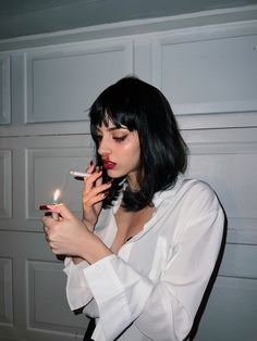 Disfraz Mia Wallace, 2023 Costume Ideas, Cool Girl Costumes, Pulp Fiction Costume, Mia Wallace Costume, Iconic Halloween Costumes, Hot Halloween, Hot Halloween Outfits, 2023 Halloween