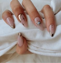 Evil Eye Nails, Eye Nails, Nails 2021, Neutral Nails, Minimalist Nails, Chic Nails, Dope Nails