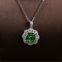 Product information:Color: Silver/Sapphire GreenOverall Weight: 14gPendant Weight: 4gPendant Size: Height 1.63 cm X Width 1.48 cmPendant material: GemSize: Necklace Chain Length 45cm Chain style: O-shaped chain Material: Sterling Silver Purity: 925 Silver Style: LiteraryPacking list: Necklace *1 Product Image: Emerald Pendant Necklace, Black Friday Jewelry, Emerald Necklace Pendant, Jewelry Organizer Storage, Necklace Chain Lengths, Emerald Pendant, Natural Stone Bracelets, Mens Beaded Bracelets, Silver Style