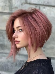 32 Oil Slick Hair Color Ideas 2024 for Brunettes and Blonde with Short, Long and Curly Hair Dark Pink Hair, Shag Cut, Pink Hair Dye