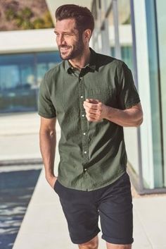 Nice style Workout Man, Simple Summer Outfits, Men With Street Style, Cool Summer Outfits, Outfit Grid, Mens Fashion Urban, Neue Outfits, Outfits Men