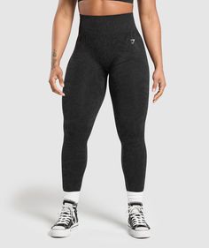 Women Exercise, Athletic Dresses, Put In The Work, Gym Shark, Gym Fits, Gymshark Leggings, Gymshark Women, Jacquard Pattern, Seamless Leggings