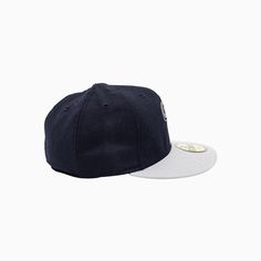 Stay true to your team with the New York Yankees MLB 59FIFTY Fitted Hat from New Era. Show off your support while enjoying the comfort and style this hat provides. Made with high-quality materials, this fitted hat is the perfect accessory for any Yankees fan. Color: Navy Blue / White Style: NENYY-NVYBLUEWHT Navy Flat Bill Hat For Baseball Season, Navy Six-panel Fitted Hat For Streetwear, Navy Fitted Hat With Curved Brim For Streetwear, Navy Curved Brim Fitted Hat For Streetwear, Navy Six-panel Hat For Streetwear, Navy Fitted Cap, Blue Flat Bill Hat For Streetwear, Blue Streetwear Hat With Curved Brim, Blue Fitted Cap For Streetwear