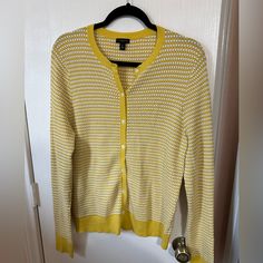 Great Condition! Yellow And White Color Tones Stretchy Material. No Tags But I’ve Never Worn It. Casual Yellow Crew Neck Cardigan, Casual Yellow Cotton Cardigan, Yellow Spring Workwear Cardigan, Casual Yellow Knit Cardigan, Yellow Fitted Casual Cardigan, Fitted Yellow Casual Cardigan, Yellow Crew Neck Cardigan, Taylor Cardigan, Color Tones