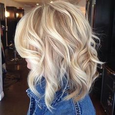 Platinum Blonde Hair With Lowlights by jolene Platinový Blond, Hair Color For Fair Skin, Balayage Blond, Blond Balayage, Brunette Balayage, Vlasové Trendy, Low Lights Hair, Tattoo Girls, Short Blonde Hair