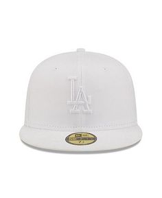 Classic White Fitted Baseball Hat, White Fitted Trucker Hat, Classic White Fitted Hat For Baseball Season, Fitted White Trucker Hat, Spring Fitted Hat For Streetwear, White Hats For Spring Streetwear, White Fitted Hat With Flat Brim For Summer, White Flat Brim Hat For Streetwear, White Flat Brim Fitted Hat For Baseball Season