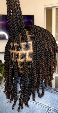 Mali Hair Styles, Darling Natural Twist Styles, Natural Kinky Twist Hairstyles, Small Marley Twists Short, Short Rope Twist, Ceres Hairstyles For Black Women, Twisted Hairstyles For Natural Hair, Marley Hair Styles, Afro Bulk Twist Hairstyles