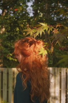 Wavy Red Hair, Curly Ginger Hair, 2b Hair, 2c Hair, Hair Ginger, Red Curls, Red Curly Hair, Hairstyles Wavy, Curly Hair Updo