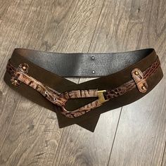 Incredible Unique Belt By Avion. Brown Suede Leather And Embossed Snake Skin Print Design With Bold Buckle Closure. Belt Folds Back On Itself To Close With Riveted Studs. Still Has Price Tag But A Small Scuff In Suede (See Pics) Not Noticeable When Wearing. For Size Reference I Am A 25 Inch Waist And It Is On The Smallest Closure And Sits Perfectly On My Hips. Ariat Belts, Cowboy Belt, Snake Skin Print, Wide Leather Belt, Leather Cuts, Croc Leather, Studded Belt, Faux Leather Belts, Brown Leather Belt