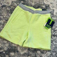 Nwt Dsg Kids Shorts - Neon Green - Xxs Size 4/5 Boys Knits, Soccer Shorts, Camo Shorts, Mesh Shorts, Spandex Shorts, Training Shorts, Boy Blue, Basketball Shorts, White Tie