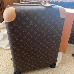 Brand New , And Authentic Come With Dustbag And Box Horizon 50 Louis Vuitton, Louis Vuitton Travel Luggage Sets, Travel Rectangular Case Bag With Gold-tone Hardware, Rectangular Travel Case With Gold-tone Hardware, Designer Travel Bag With Rectangular Case, Travel Bag In Monogram Canvas With Original Box, Luxury Brown Luggage With Dust Bag Included, Rectangular Brown Luggage For Shopping, Rectangular Monogram Canvas Bag With Luggage Sleeve