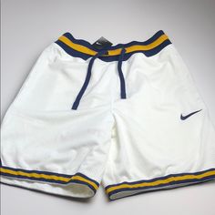 New With Tags. Nike White Streetwear Shorts, White Summer Cotton Athletic Shorts, White Athletic Shorts For Streetwear In Summer, White Athletic Shorts For Summer Streetwear, Summer Sports Shorts In White, White Summer Sports Shorts, White Sporty Beach Shorts, White Nike Athletic Shorts For Summer, White Athletic Shorts For Streetwear In Spring