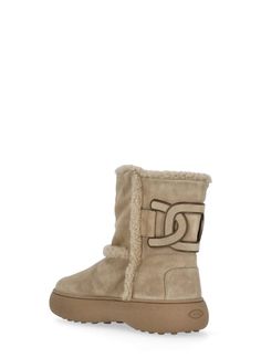 Upper: 100% Suede Sole: 100% Rubber Winter Calf Leather Boots With Round Toe, Ankle-high Leather Boots With Faux Fur Lining, Luxury Beige Winter Boots, Suede Boots With Padded Ankle And Round Toe, Sheepskin Ankle Boots With Suede Lining, Sheepskin Round Toe Boots, Shearling Boots With Suede Lining And Round Toe, Winter Calf Leather Boots With Suede Lining, Luxury Leather Boots With Faux Fur Lining